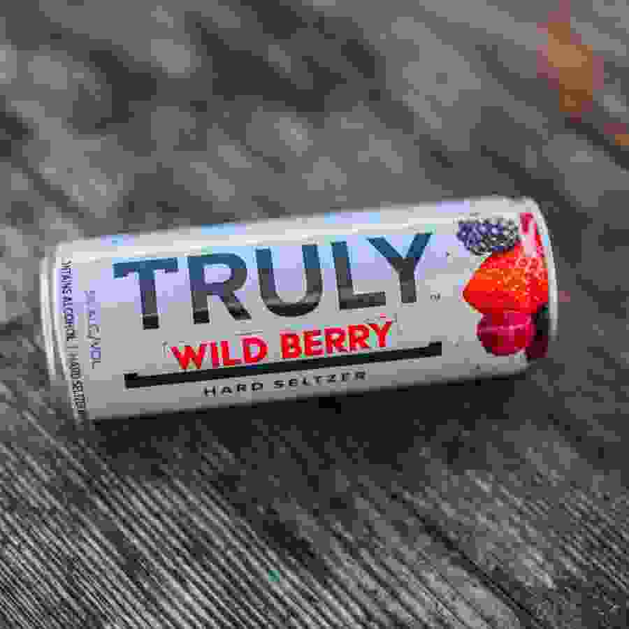 Truly Wild Berry Seltzer